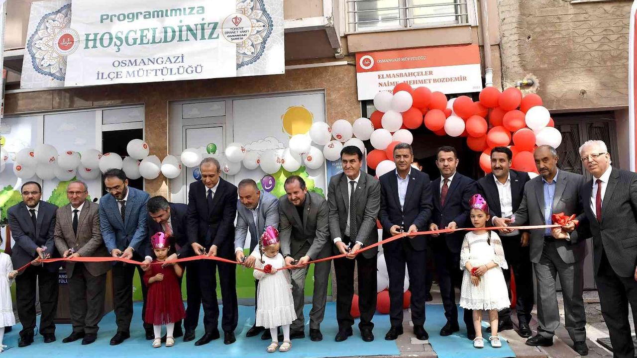 Elmasbahçeler Naime-Mehmet Bozdemir Kuran Kursu açıldı