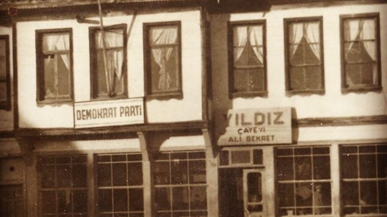 MAZİDEN BİR KARE: İnegöl Yıldız Çayevi
