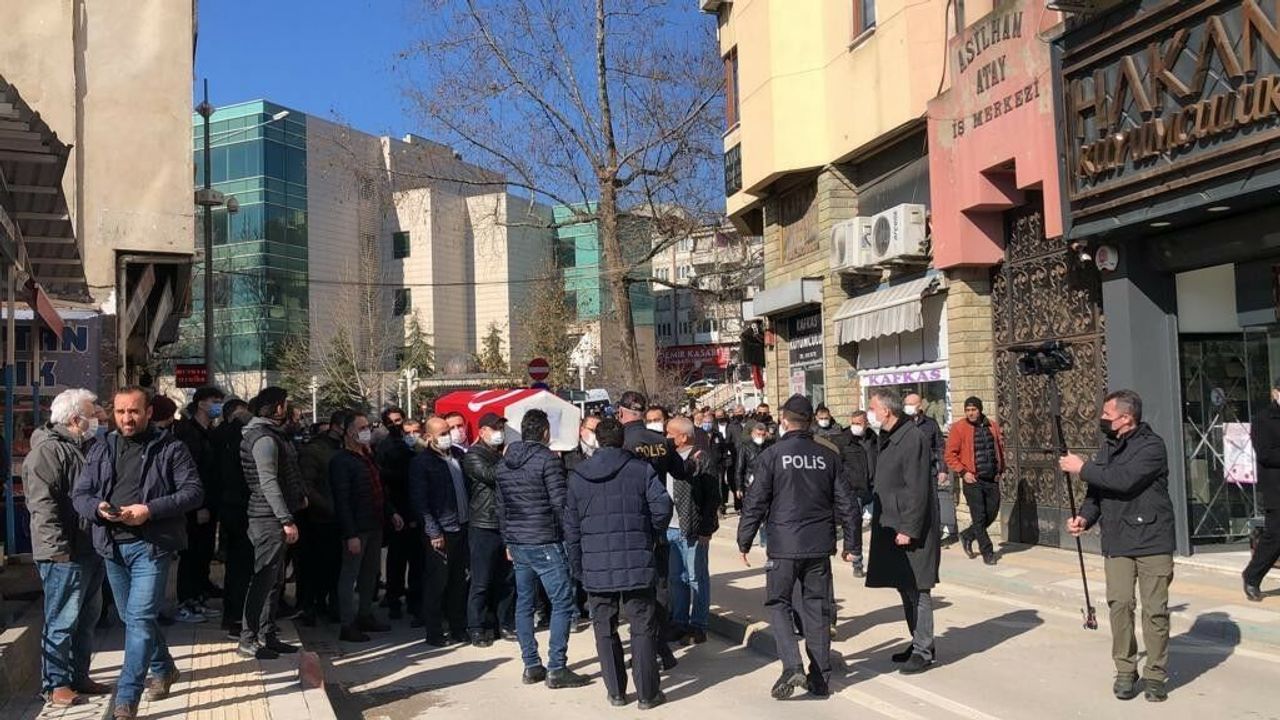 Bursa Emniyet Müdür Yardımcısı Akpınar Gemlikte toprağa verildi