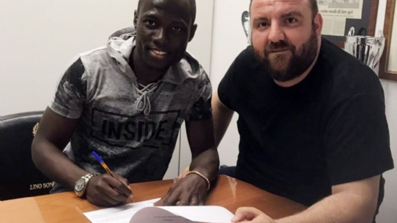 Bursaspor, Badu ile anlaşma sağladı
