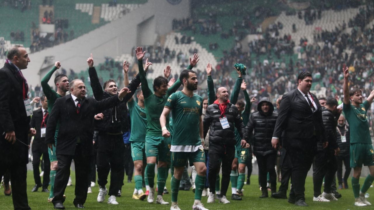Bülent Arınç'tan Bursaspor-Amed maçına bomba yorum