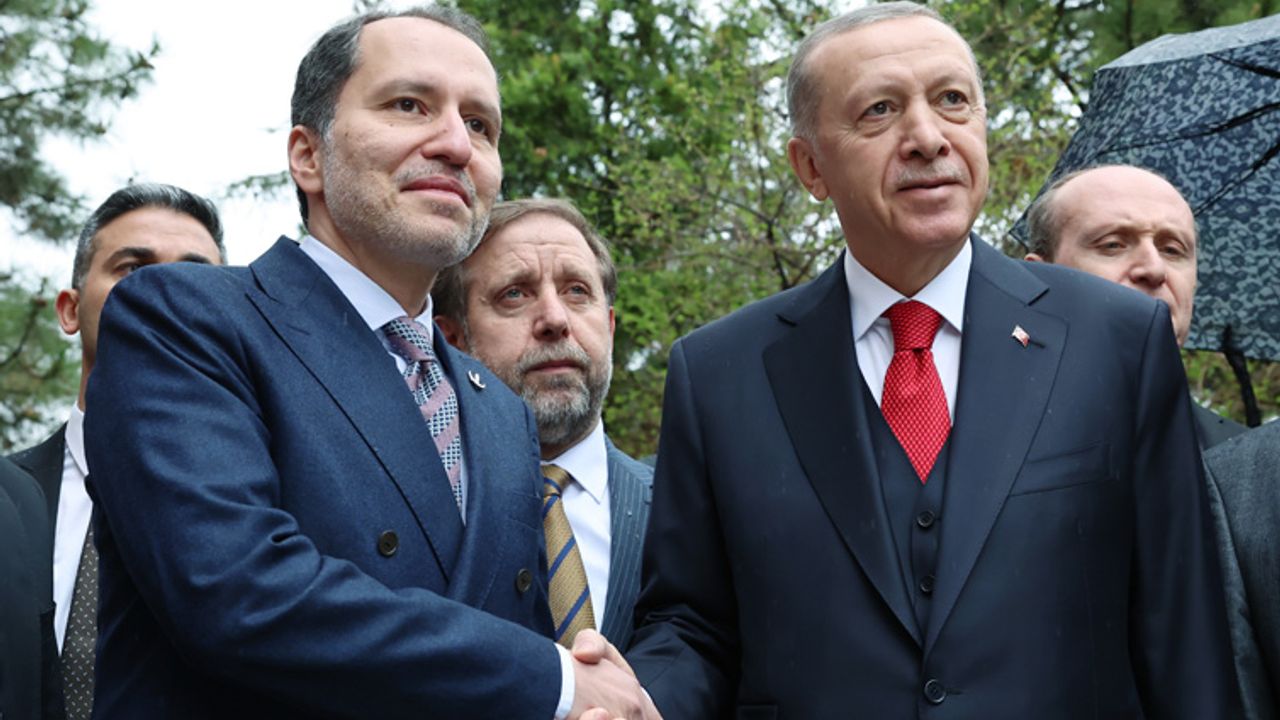 Cumhurbaşkanı Erdoğan, Fatih Erbakan’ la bir araya geldi.