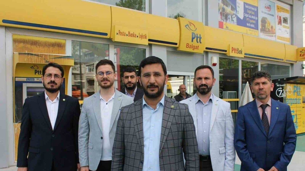 HÜDA-PAR, Kemal Kılıçdaroğlu’na parti programı hediye etti