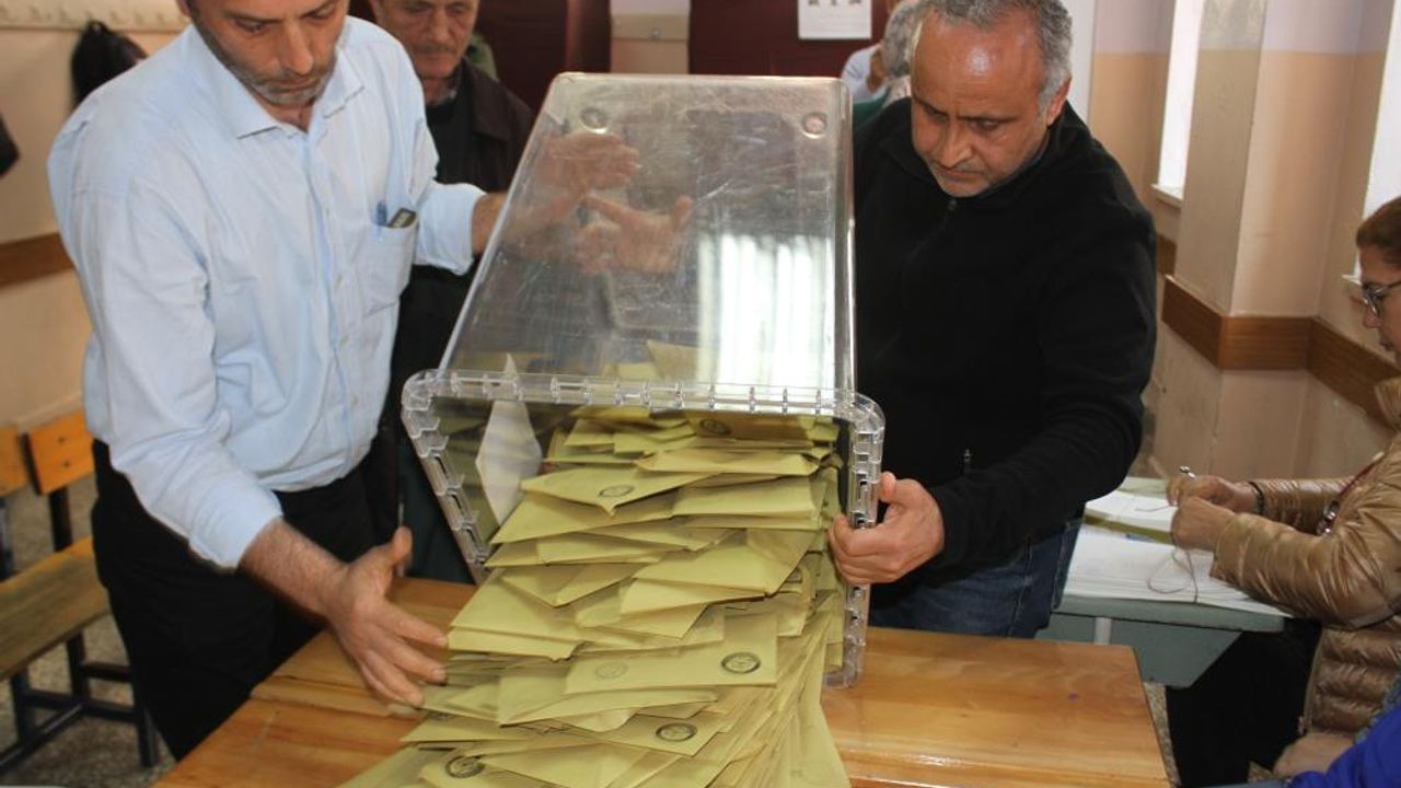 Seçim sonuçları sonrası İnegöl’de 2 parti öne çıktı