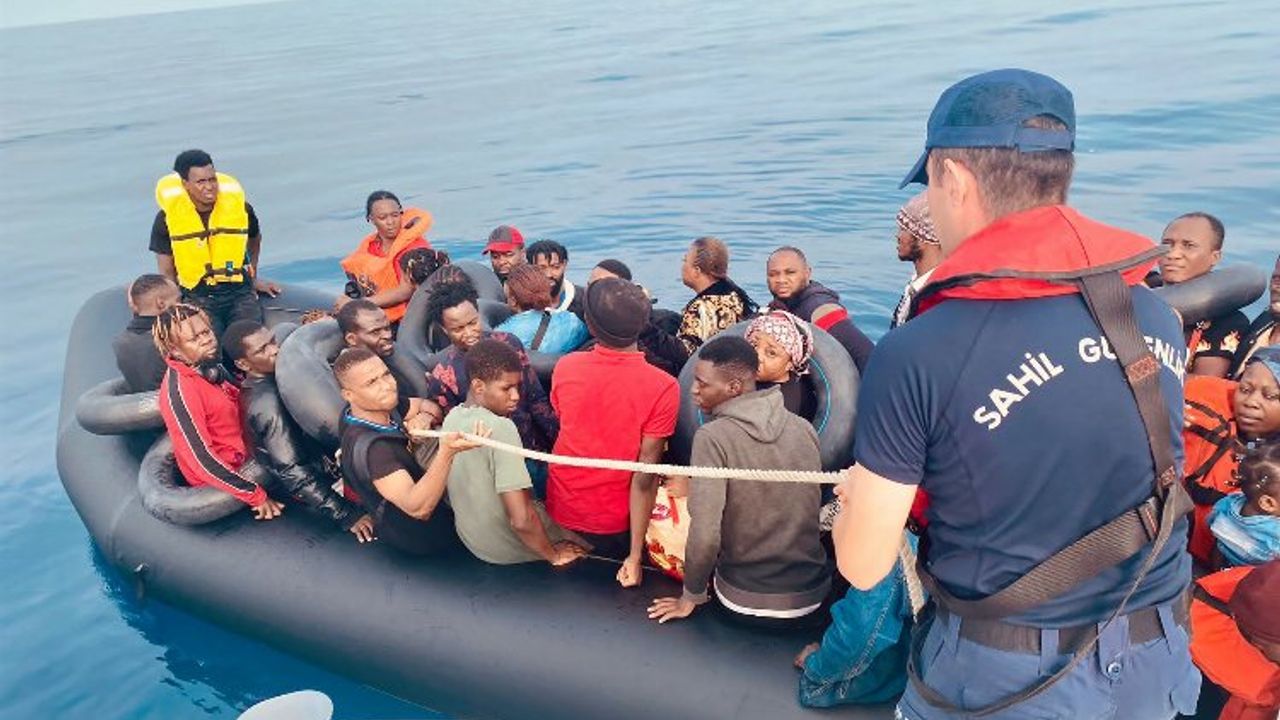 Aydın açıklarında 134 düzensiz göçmen kurtarıldı
