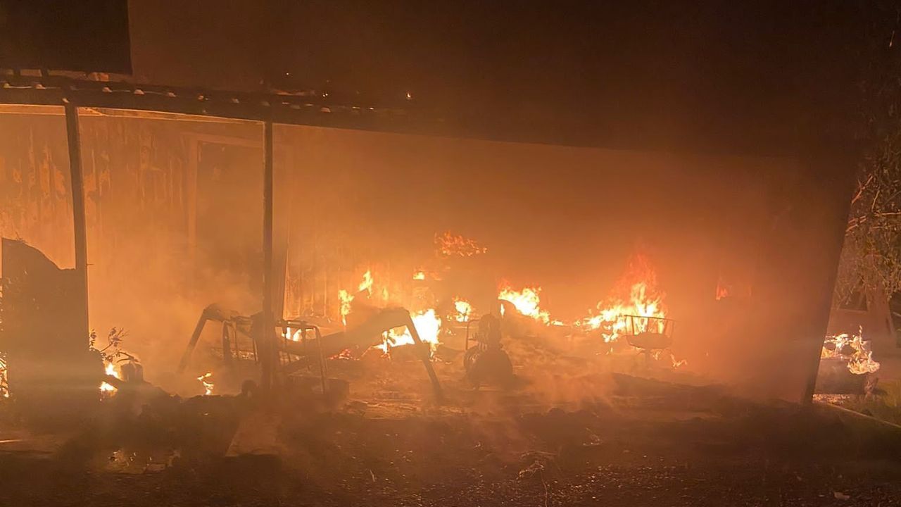 Adana’da sağlık ürünleri fabrikasında yangın