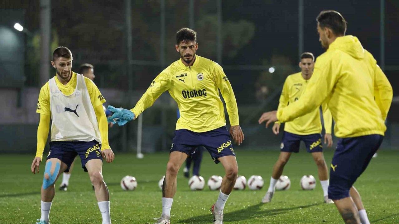 Fenerbahçe, Trabzonspor maçı hazırlıklarını tamamladı