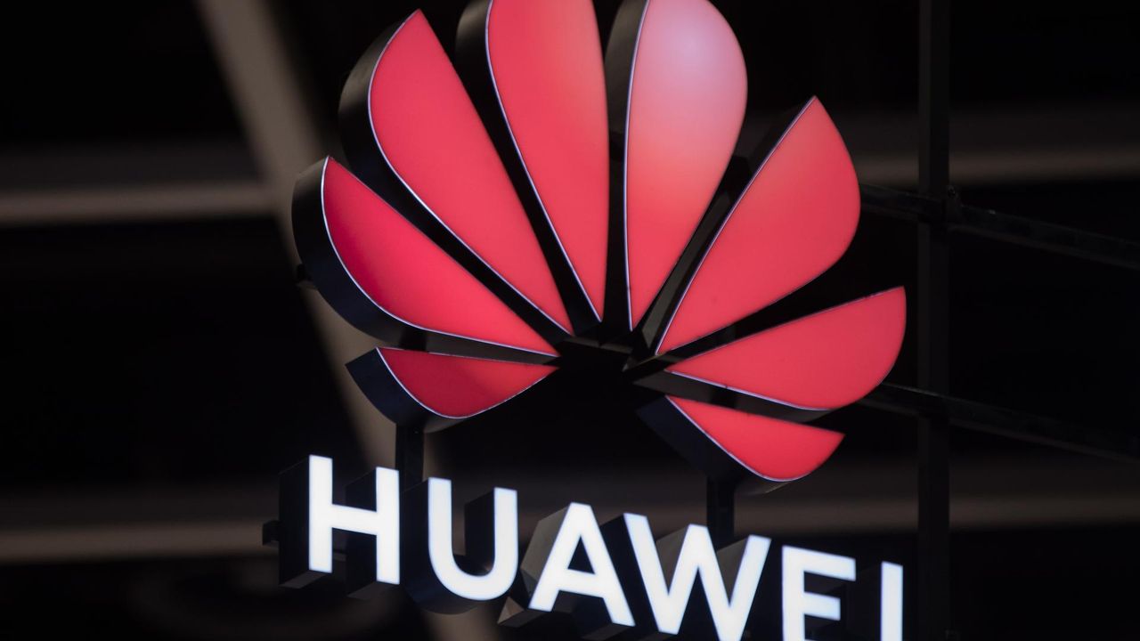 Apple, dünyanın en değerli şirketi olma unvanını Huawei’ye kaptırabilir!