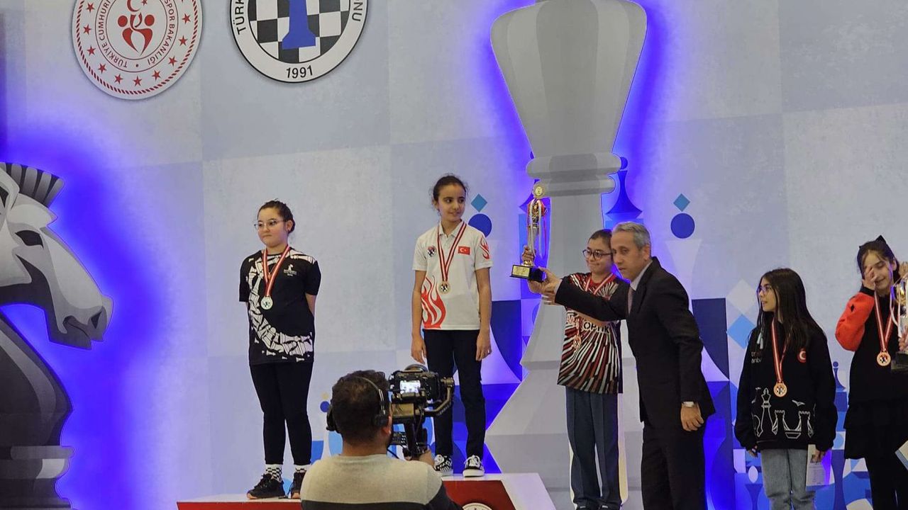İnegöllü Zeynep, Avrupa Şampiyonası'nda Türkiye'yi Temsil Edecek