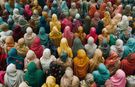 Kadından İmam Olur mu? Kadınlar Erkeklere Namaz Kıldırabilir mi?