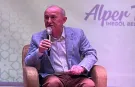 Ahmet Şimşirgil'den TRT’ye Sert Tepki: “İshak Paşa’yı Böyle Gösteremezsiniz”