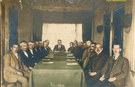 İnegöl’ün 1931 Belediye Meclisi Fotoğrafı | Ali Reşit Eralp, İlk Kadın Üye ve Tarihi Salon
