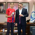 Bursalı milli tekvandocu Hatice Kübra İlgün Akdeniz Oyunları’nda şampiyon oldu