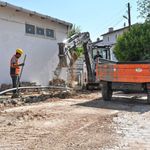 Deydinler’de kanalizasyon çilesi: “15 günde bir sokağa taşıyor”