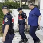 Tutuklanan Menderes Belediye Başkanı İlkay Çiçek CHP’den istifa etti
