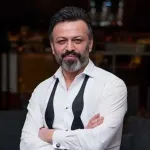 Ünlü oyuncu Serhat Kılıç evinde ölü bulundu! Ölümü şüpheli olarak kayıtlara geçti