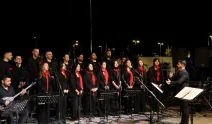 İnegöl’de 19 Mayıs Coşkusu Gençlik Korosuyla Zirveye Çıktı