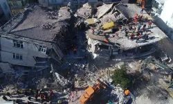 Depremin 215. gününde enkazdan ceset çıktı