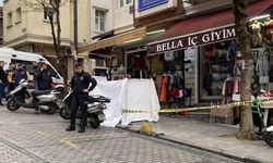 Otelde 4. kattan düşen adam öldü