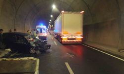 Tünelde trafik kazası: 1 ölü, 4 ağır yaralı