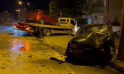 İnegöl'de 4 kişinin yaralandığı kazada 16 yaşındaki sürücü 2.40 promil alkollü çıktı!