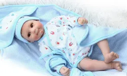 GEREKSİZ BİLGİLER:Erkek bebeklerin giysileri niçin mavidir?