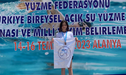 İnegöllü genç yüzücü Türkiye 3’ncüsü oldu