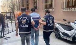 Kadın müşterileri silahla kovalayıp ateş açtılar