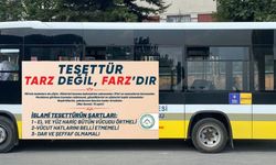 Halk otobüsleriyle uyardılar; tesettür tarz değil farzdır