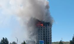 17 katlı oteldeki yangını kamera kaydetti