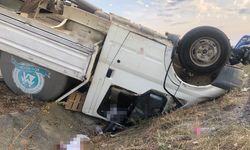 Feci kaza: Traktör ile kamyonet çarpıştı: 1 ölü, 2 yaralı
