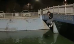 İnegöl'de bir genç iddia uğruna köprüden atladı