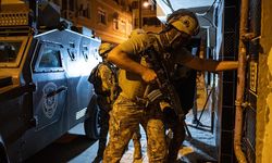 77 ilde silah kaçakçılarına ve ruhsatsız silah taşıyanlara yönelik “Mercek-19” operasyonları düzenlendi