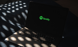Spotify’ın Dev Müzik Arşivi Sızdırıldı Mı? 86 Milyon Şarkı ve 300 Terabaytlık Veri Açığa Mı Çıktı?