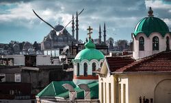 İstanbul'un Gökyüzündeki Gizli İbadethaneleri: Çatı Kiliseleri