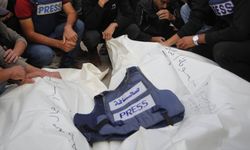 İsrail Bombardımanında 2 Filistinli Gazeteci Hayatını Kaybetti