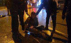 Bursa'da Ticari Taksinin Çarptığı Yaya Yaralandı