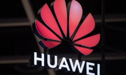 Apple, dünyanın en değerli şirketi olma unvanını Huawei’ye kaptırabilir!