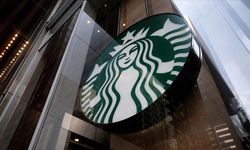 Starbucks Çekiliyor: Müşterilerinin Gözü Yaşlı