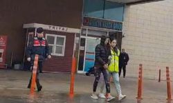 İnegöl'de Jandarma Uyuşturucuya Geçit Vermiyor: Kadın Zehir Taciri Yakalandı