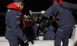 Yunanistan’ın Türk karasularına geri ittiği 45 düzensiz göçmen kurtarıldı