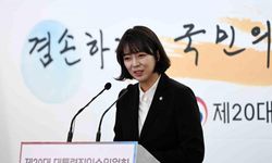 Güney Kore’de milletvekili sokakta saldırıya uğradı