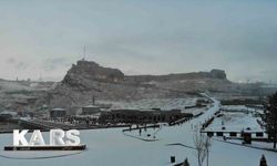 Kars'ta Kar Yağışı Başladı Her Yer Beyaza Büründü