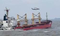 Şanghay Açıklarında Türk Denizcilerin De Bulunduğu Gemi Battı