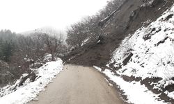 Karabük'te Heyelan: Başköy yolu ulaşıma kapandı