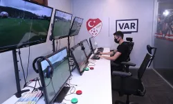 Beşiktaş - Trabzonspor maçının VAR koltuğunda Alper Çetin oturacak
