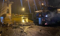 Borçka’da sel nedeniyle 4 bina tahliye edildi, 10 araç zarar gördü