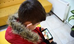 Çocukları Sosyal Medya Tehlikelerden Koruma Yolları