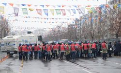 Nevruz Kutlamalarında Gerginlik: Diyarbakır ve İzmir'de Gözaltılar