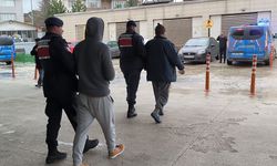 İnegöl'de 5 Kaçak Göçmen Yakalandı
